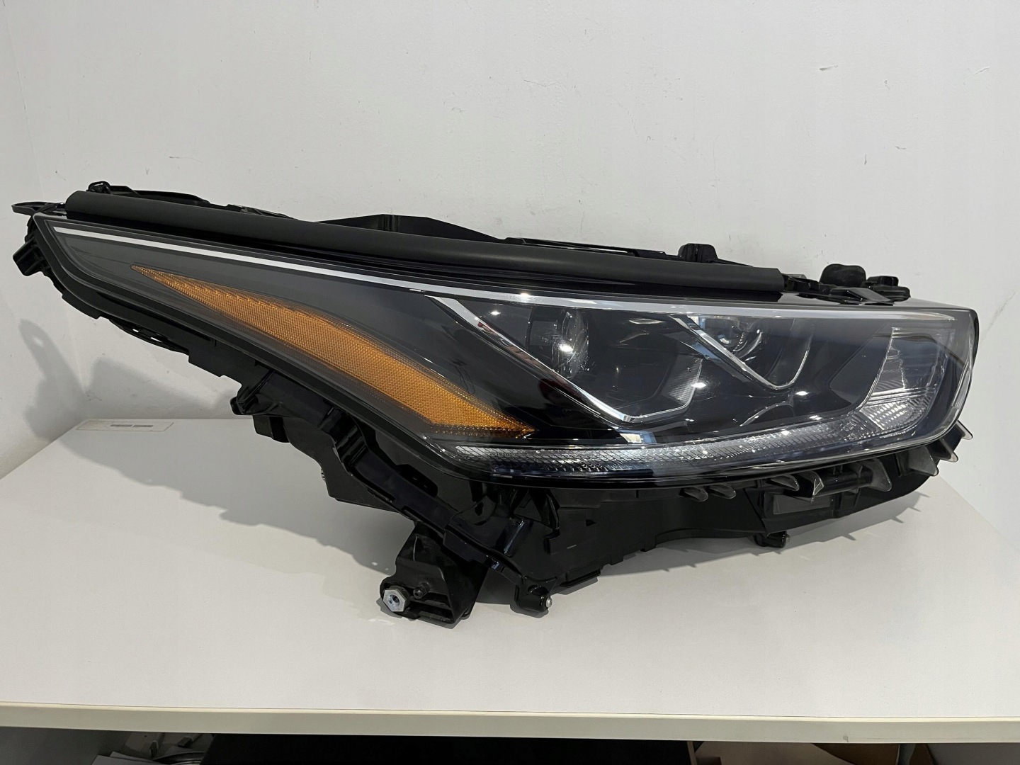 Frontscheinwerfer Toyota Highlander XU70 LED Rechts Scheinwerfer Headlight - Thumbnail 1