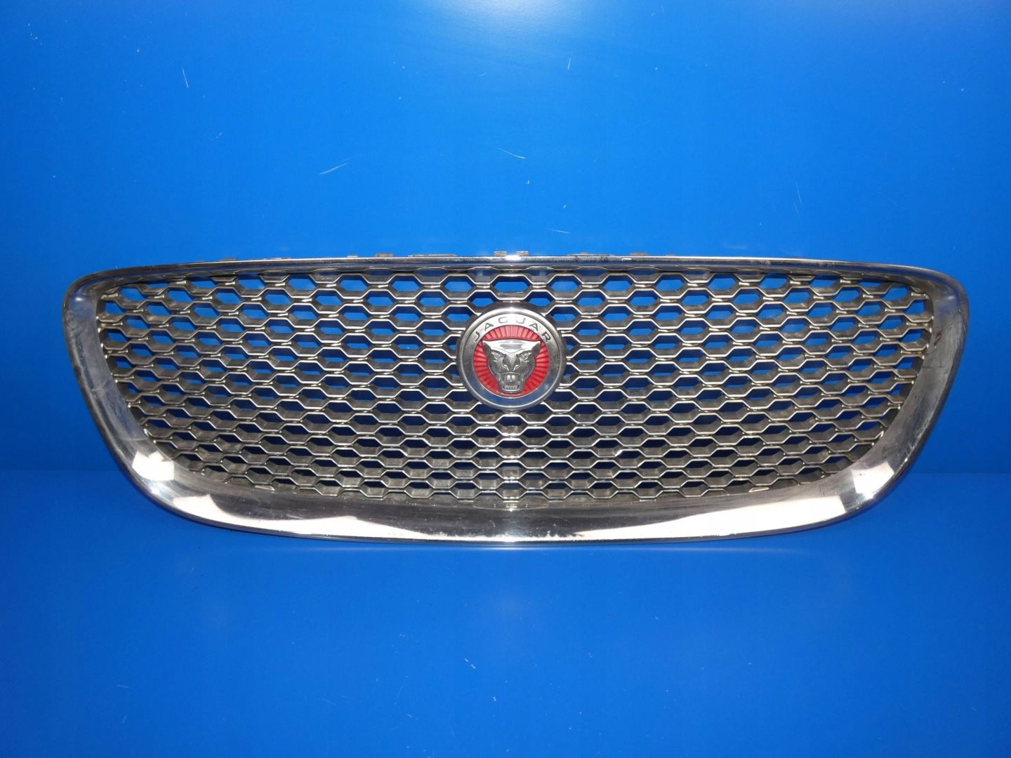 Jaguar XF X260 Kühlergrill FRONTGRILL Kühlergitter GX63018K28A - Thumbnail 1