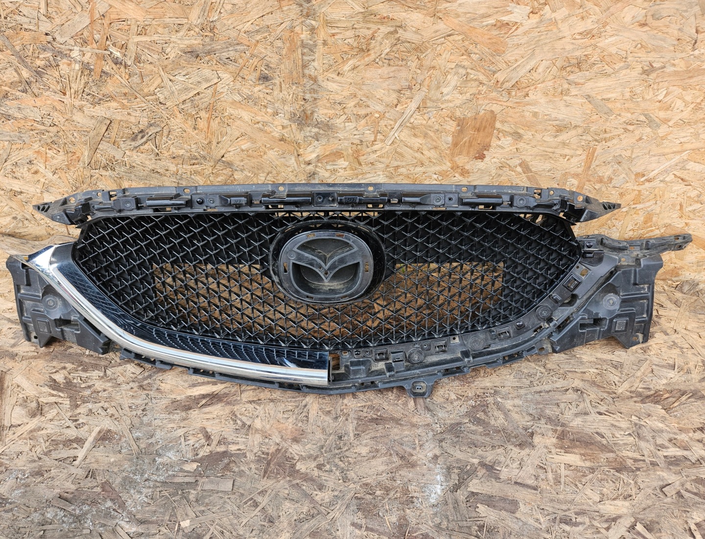 Mazda CX-5 KF Kühlergrill FRONTGRILL Kühlergitter KB8B50712 - Thumbnail 1