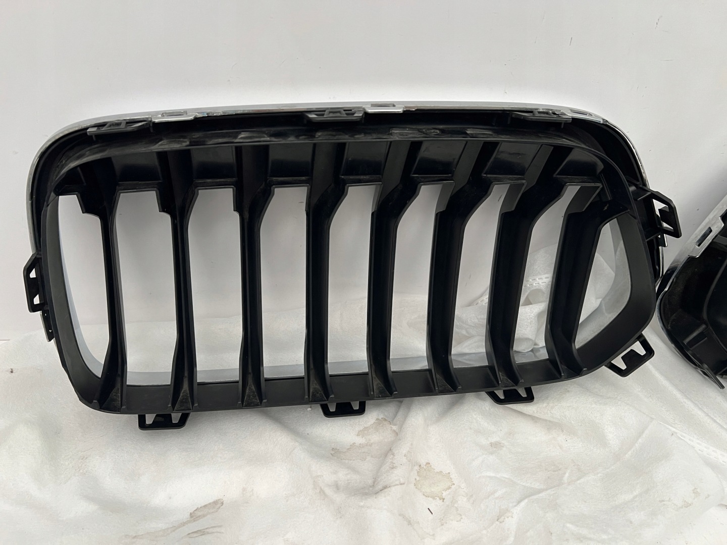 BMW X2 F39 Kühlergrill FRONTGRILL Kühlergitter 7774247 - Thumbnail 8