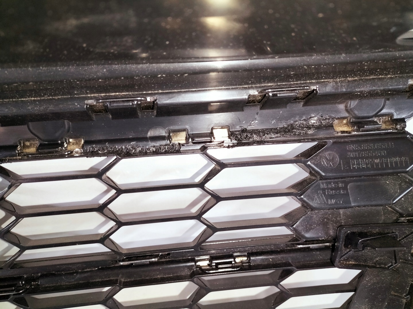 VW Polo V Kühlergrill FRONTGRILL Kühlergitter 6N5853653B - Thumbnail 9