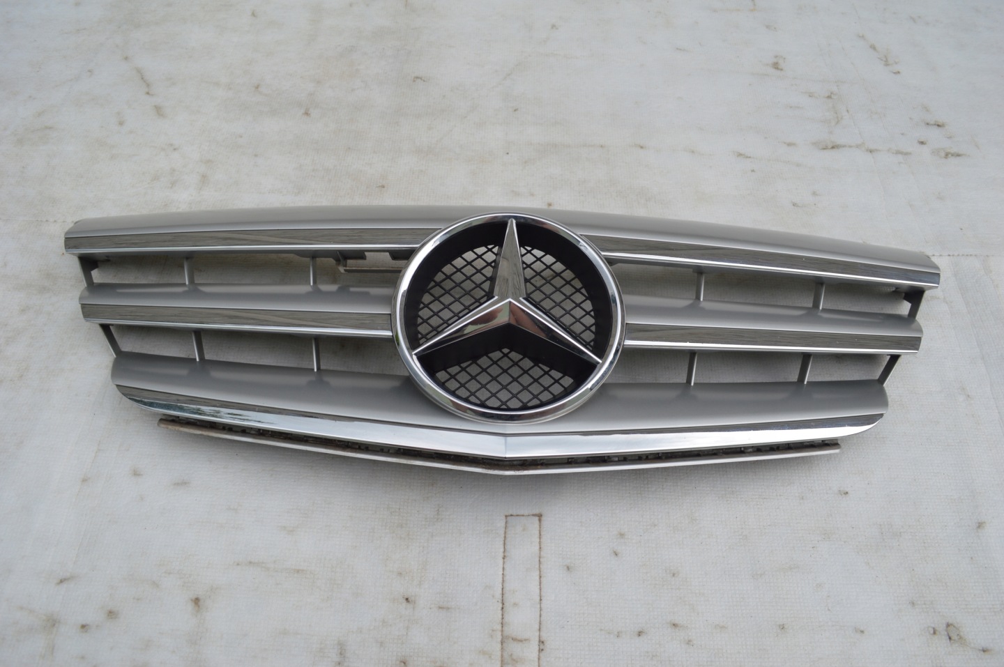 Mercedes-Benz A-Klasse W169 Kühlergrill FRONTGRILL Kühlergitter - Thumbnail 1