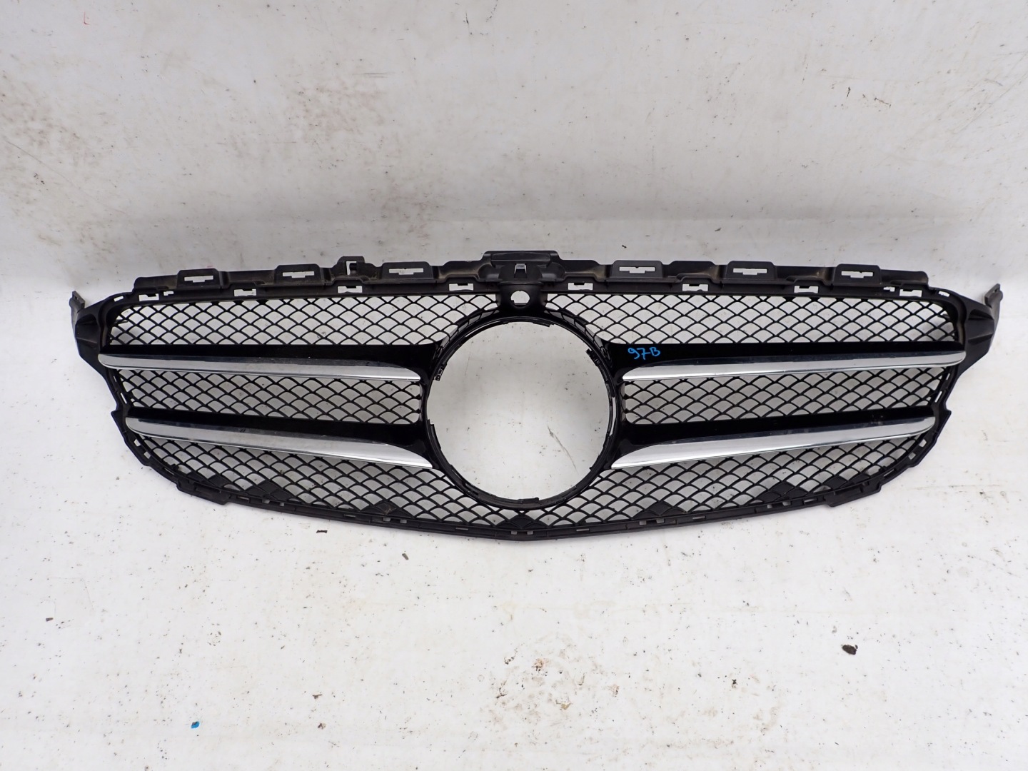 Mercedes-Benz C-Klasse W205 Kühlergrill FRONTGRILL Kühlergitter A2058800183 - Thumbnail 10