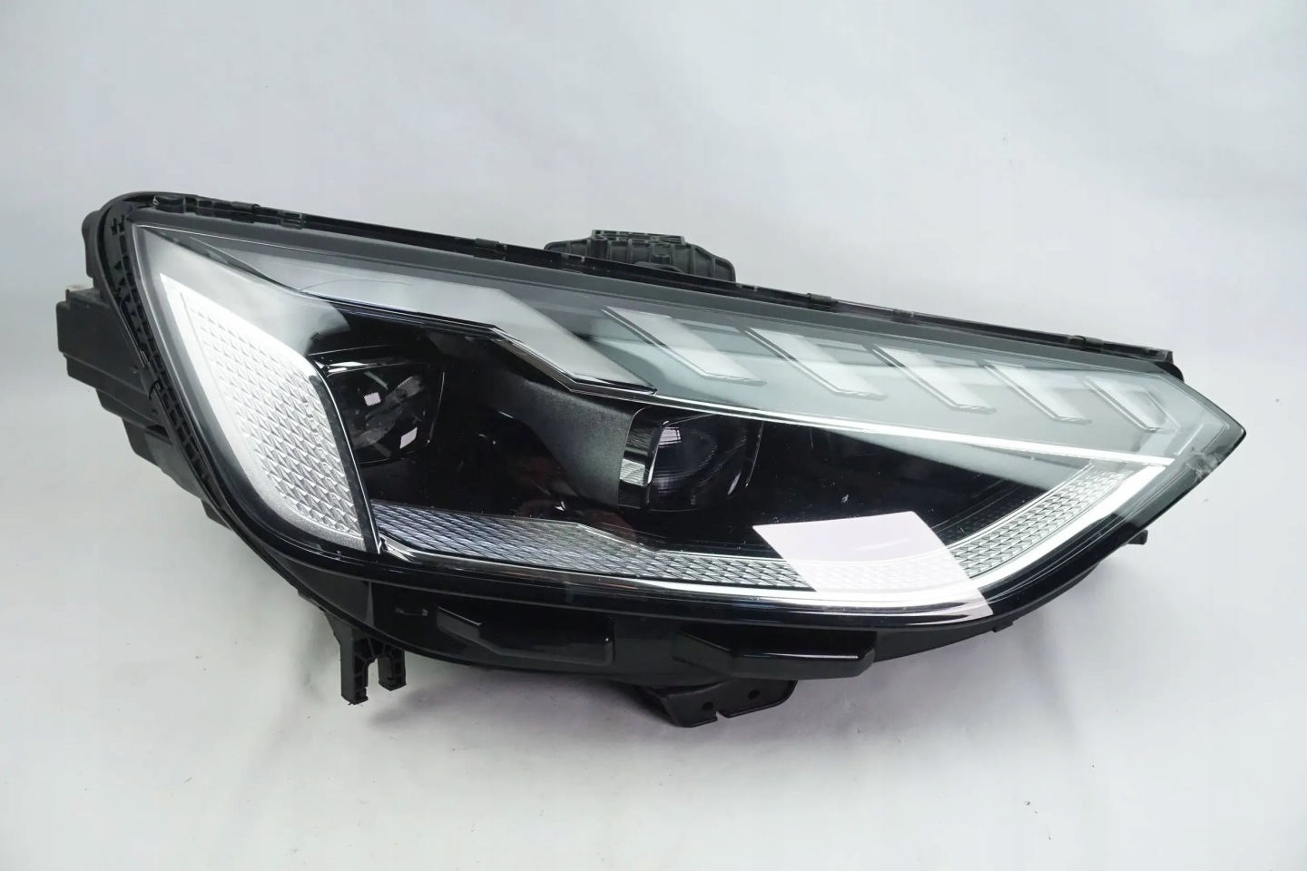 Frontscheinwerfer Audi A4 B9 8W0941036E Matrix LED Rechts Scheinwerfer Headlight - Thumbnail 1