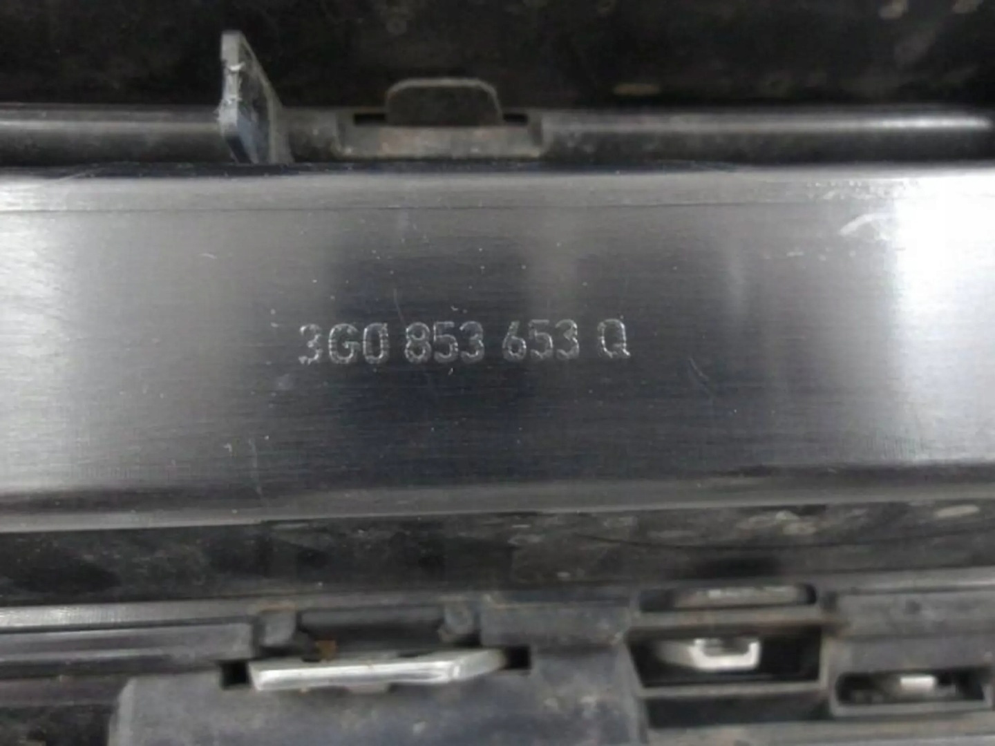 VW Passat B8 Kühlergrill FRONTGRILL Kühlergitter 3G0853653Q - Thumbnail 5