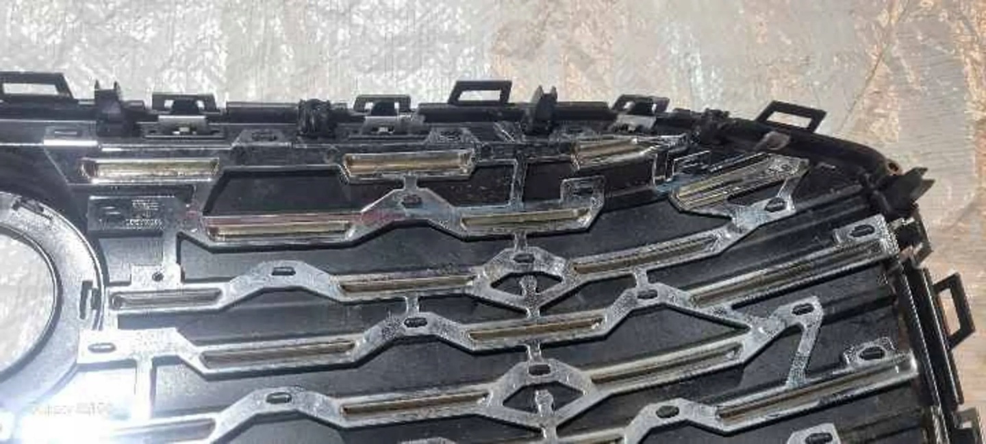 Audi Q4 Kühlergrill FRONTGRILL Kühlergitter - Thumbnail 10