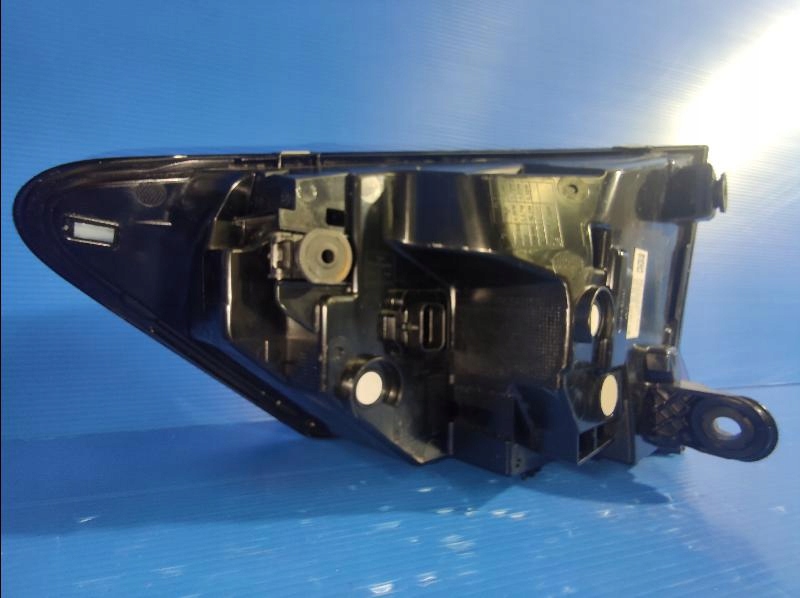 BMW X1 U11 Rückleuchte 4946535 Rearlamp - Thumbnail 12
