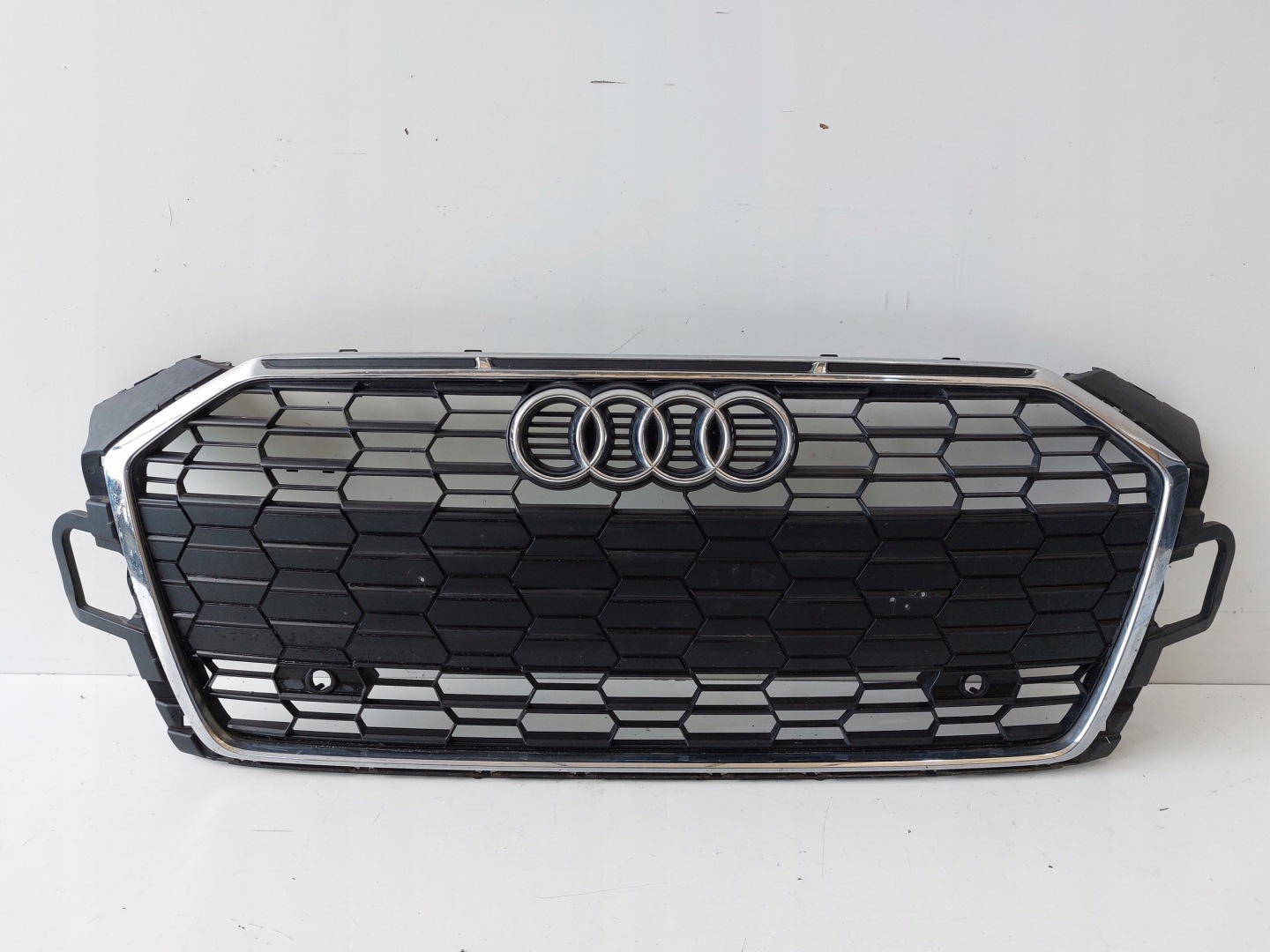 Audi A5 Kühlergrill FRONTGRILL Kühlergitter 8W6853651BF - Thumbnail 1