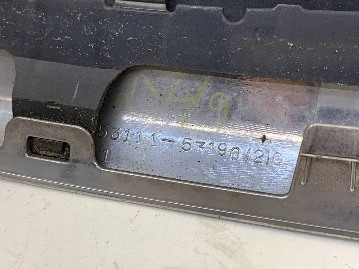 Lexus IS XE3 Kühlergrill FRONTGRILL Kühlergitter 5311253070 - Thumbnail 10