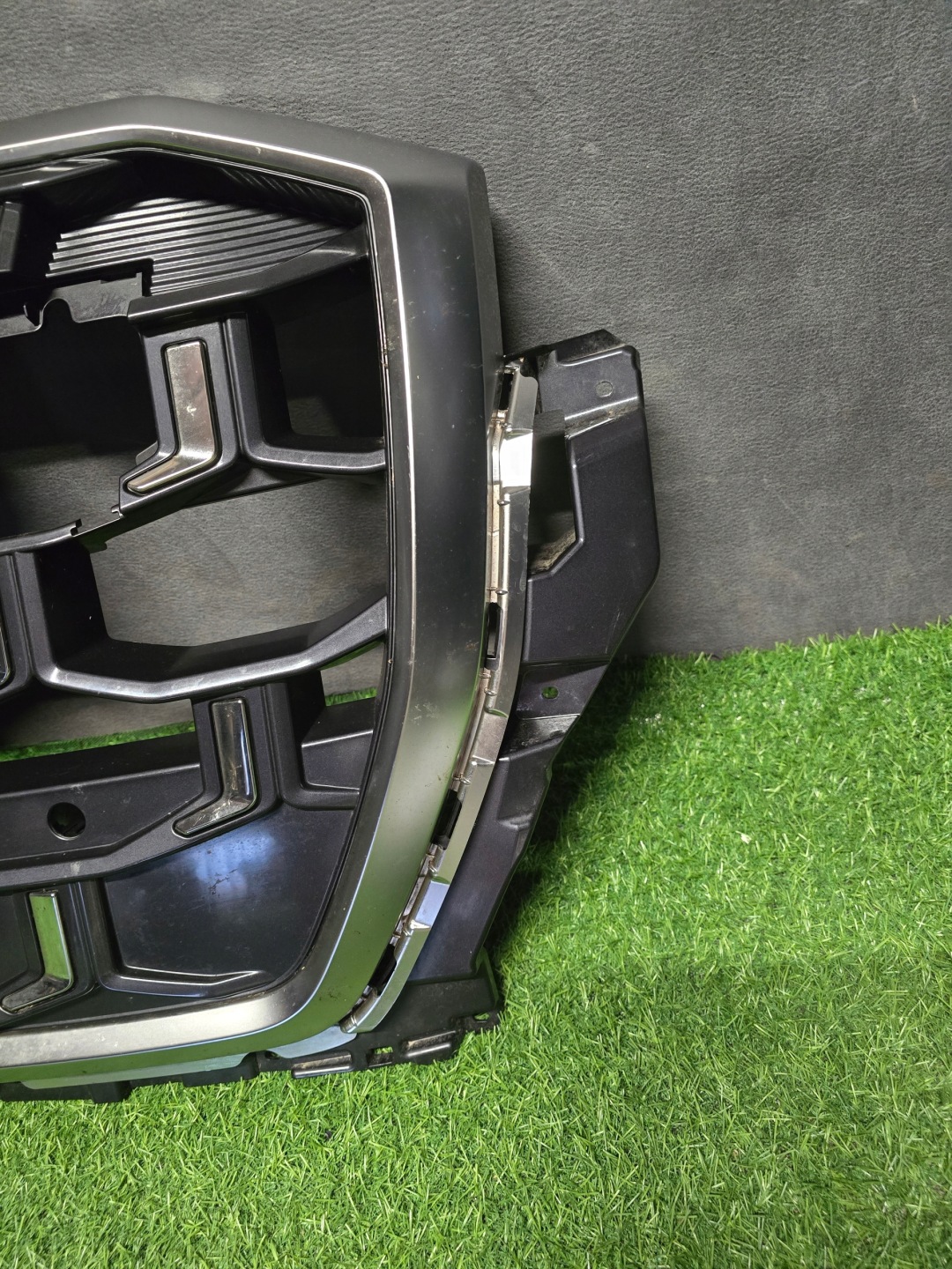 Audi Q7 Kühlergrill FRONTGRILL Kühlergitter 4M0853651BM - Thumbnail 5