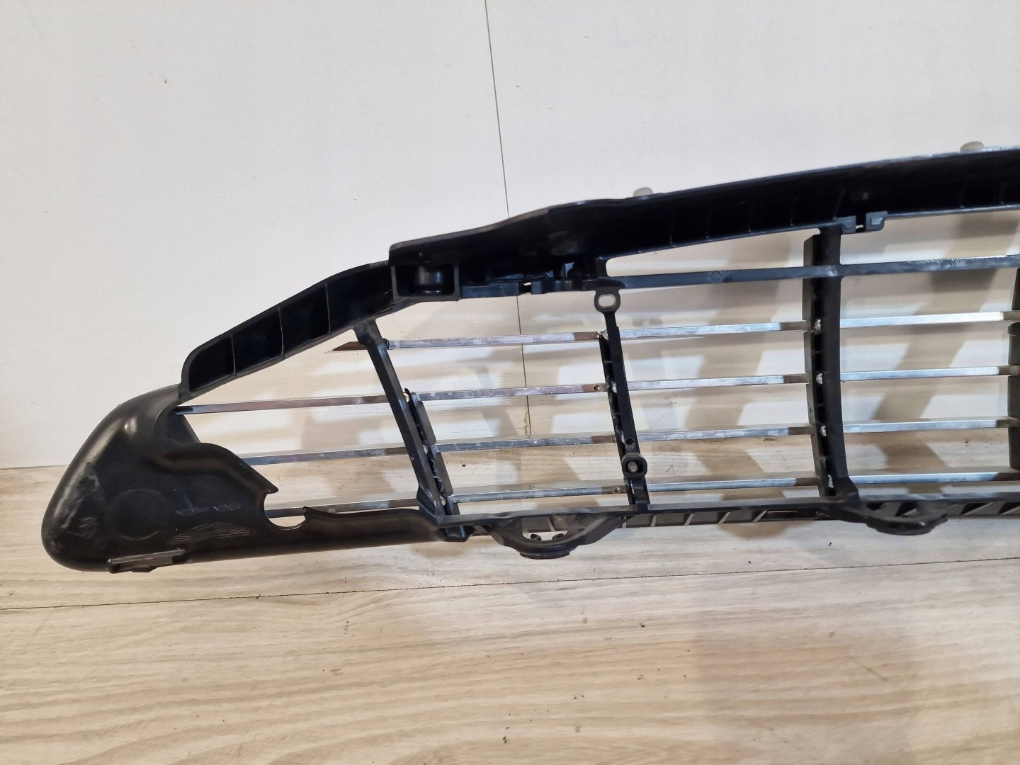 Aston Martin Vanquish I AMV03 Kühlergrill FRONTGRILL Kühlergitter CD338190AD - Thumbnail 9