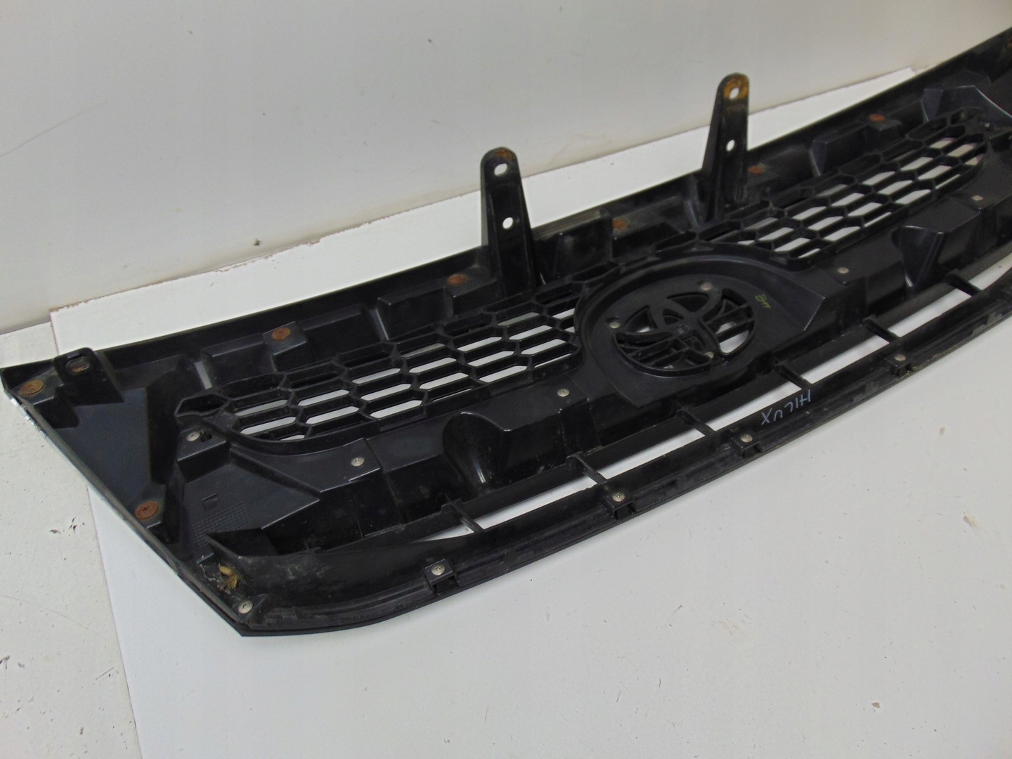 Toyota Hilux AN1P Kühlergrill FRONTGRILL Kühlergitter 531000K250 - Thumbnail 12
