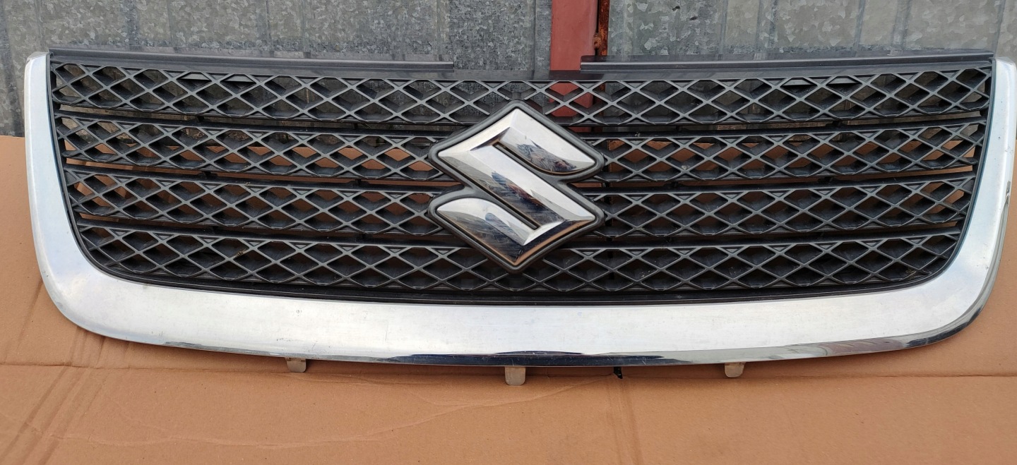 Suzuki Vitara I ET Kühlergrill FRONTGRILL Kühlergitter 7174177K00 - Thumbnail 1
