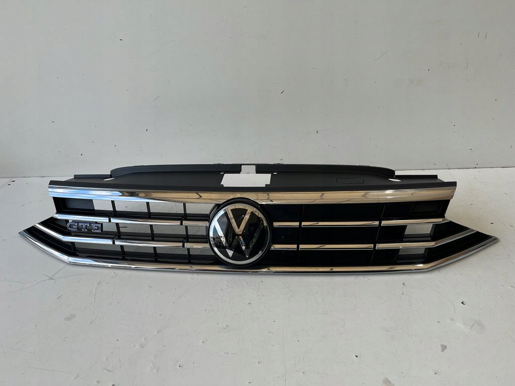 VW Passat B8 Kühlergrill FRONTGRILL Kühlergitter 3G0853653PR - Thumbnail 1