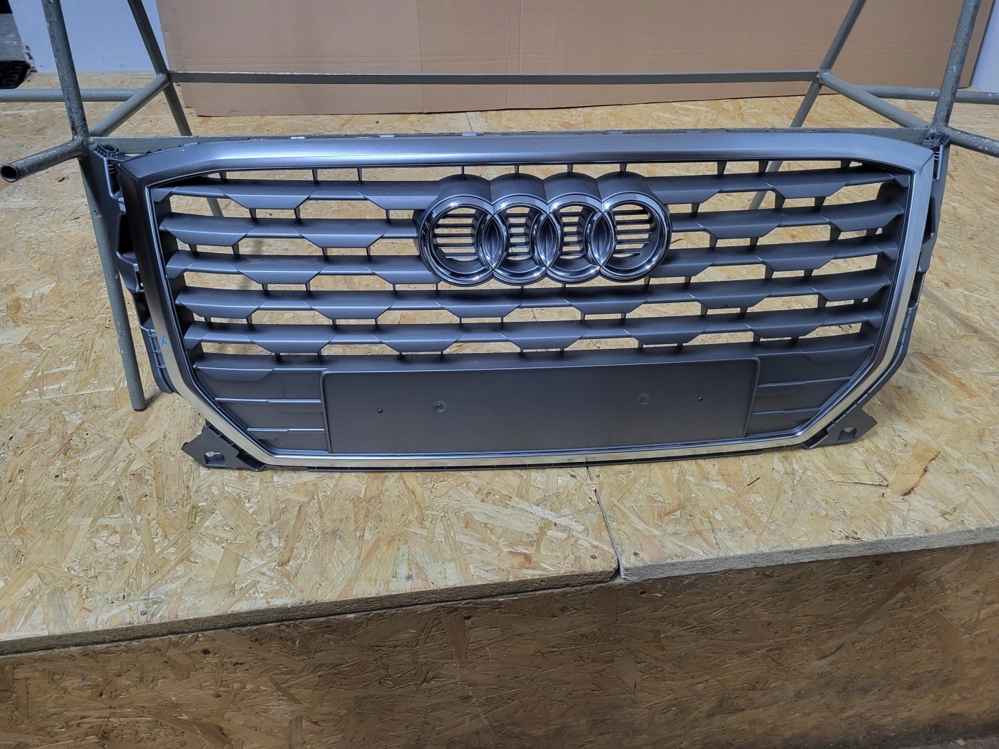 Audi Q2 Kühlergrill FRONTGRILL Kühlergitter 81A853651 - Thumbnail 12