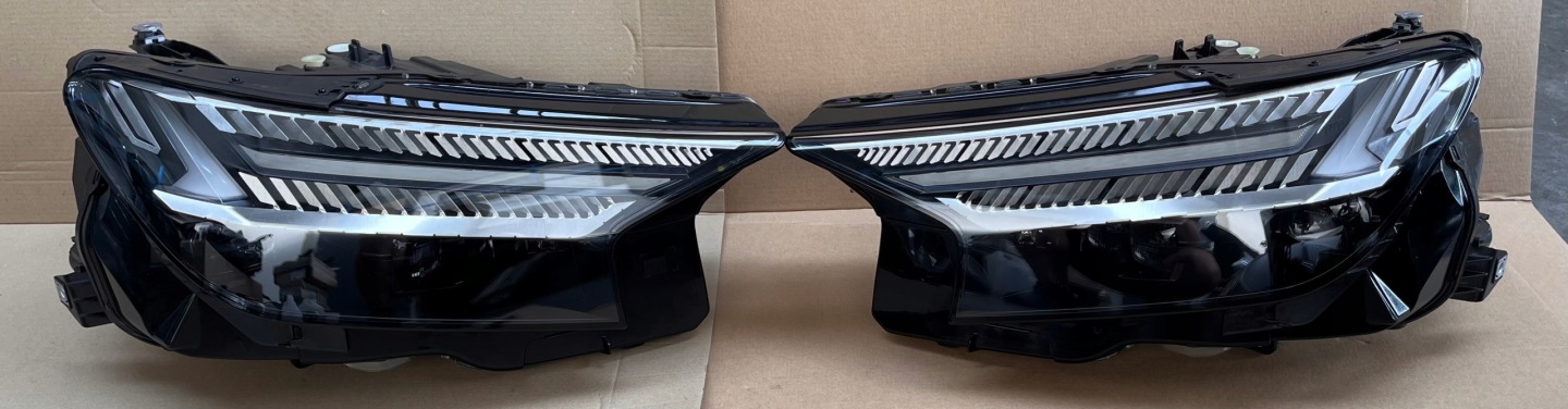 Frontscheinwerfer Audi Q4 89A941035 Matrix LED Links Scheinwerfer Headlight - Thumbnail 1