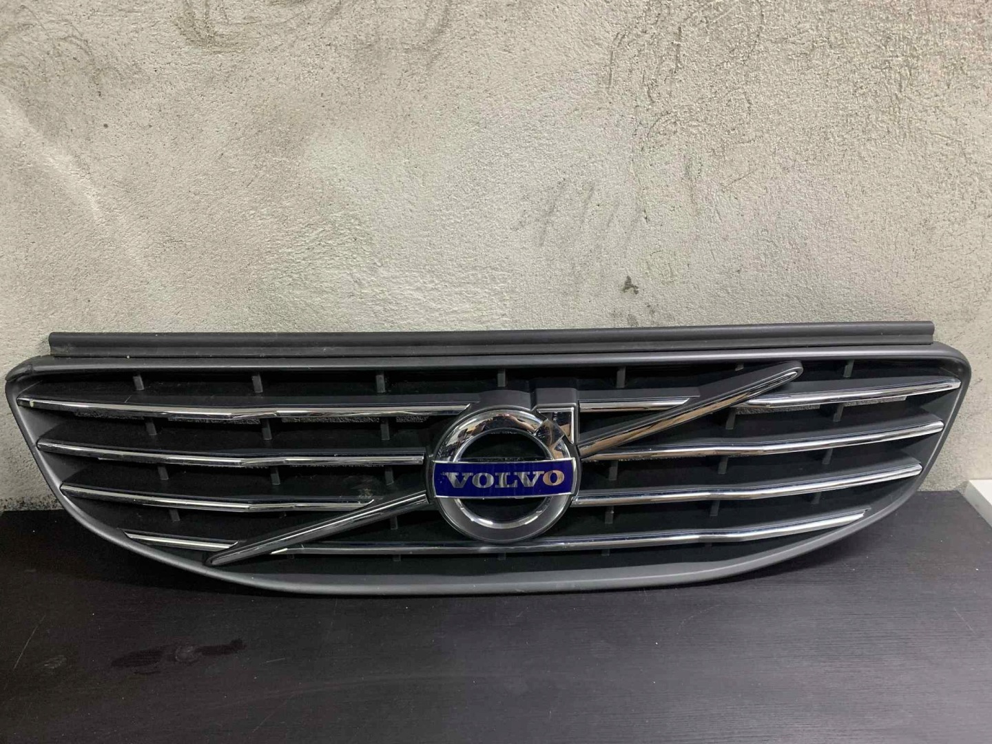 Volvo XC60 Kühlergrill FRONTGRILL Kühlergitter 31386518OE - Thumbnail 1