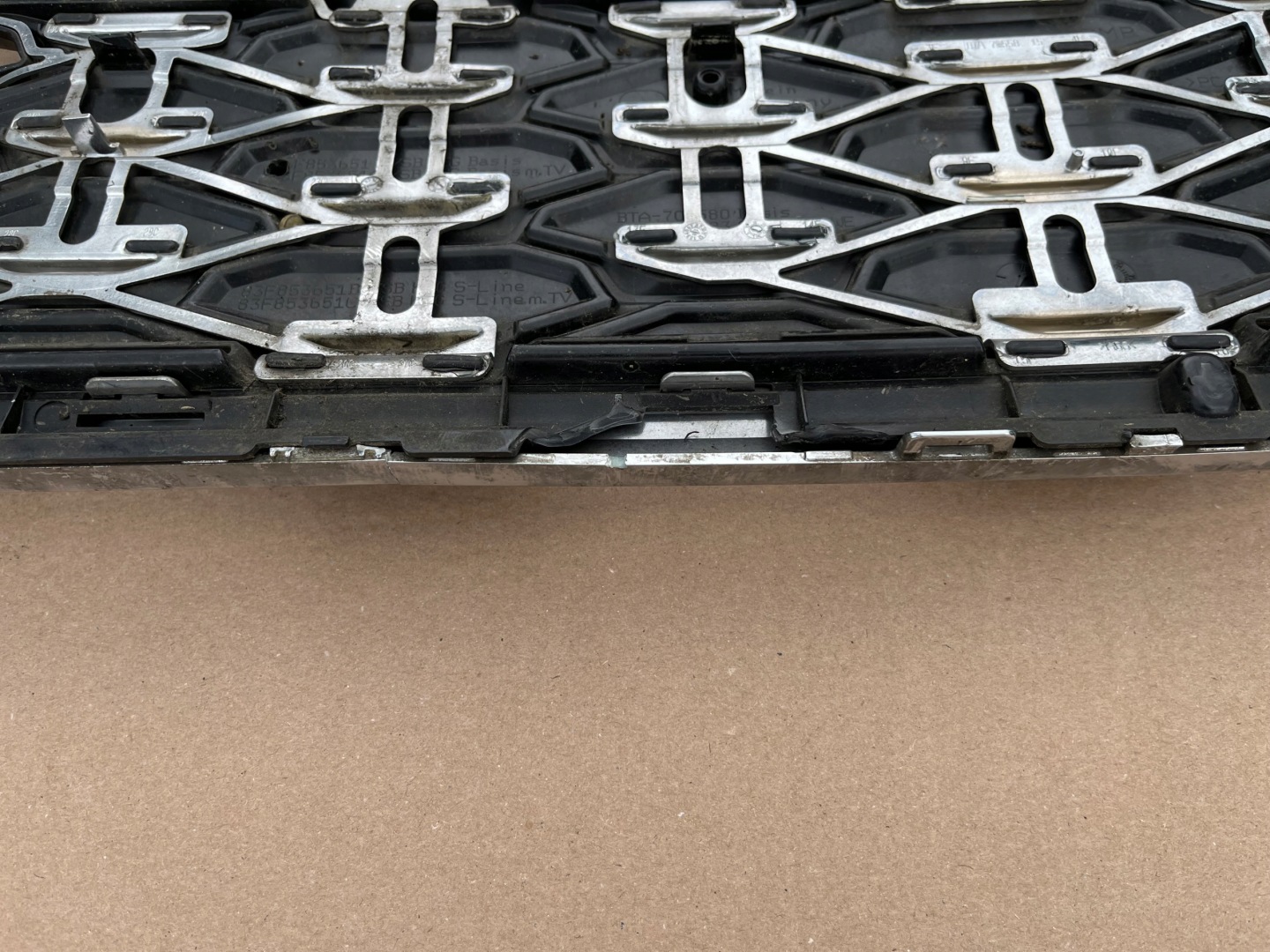 Audi Q3 Kühlergrill FRONTGRILL Kühlergitter 83F853651 - Thumbnail 7