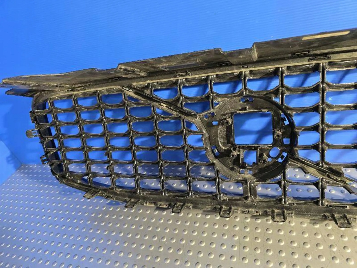 Volvo XC60 Kühlergrill FRONTGRILL Kühlergitter 32133812 - Thumbnail 11
