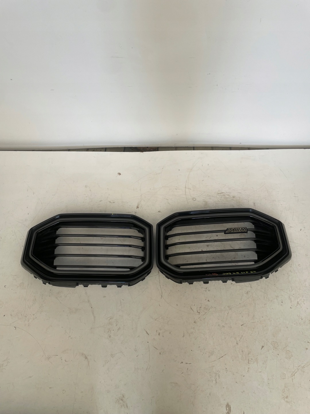 BMW XM G09 Kühlergrill FRONTGRILL Kühlergitter 1572402 - Thumbnail 1