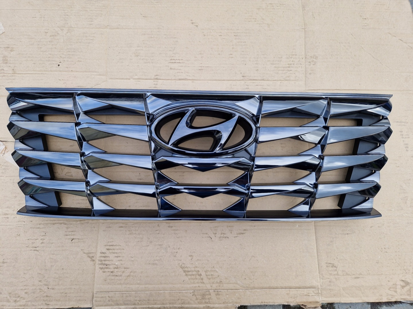 Hyundai Tucson NX4E Kühlergrill FRONTGRILL Kühlergitter - Thumbnail 1