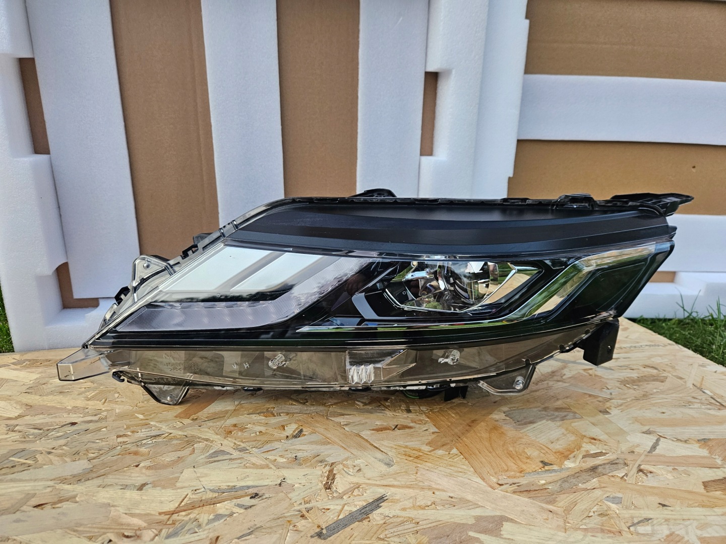Frontscheinwerfer Mitsubishi L200 K60T 8301D381 LED Links Scheinwerfer Headlight - Thumbnail 1