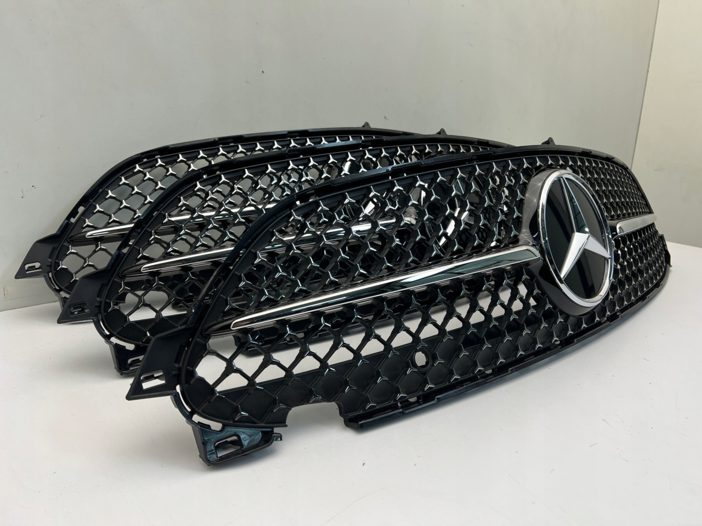 Mercedes-Benz CLE W236 Kühlergrill FRONTGRILL Kühlergitter A2368880800 - Thumbnail 5