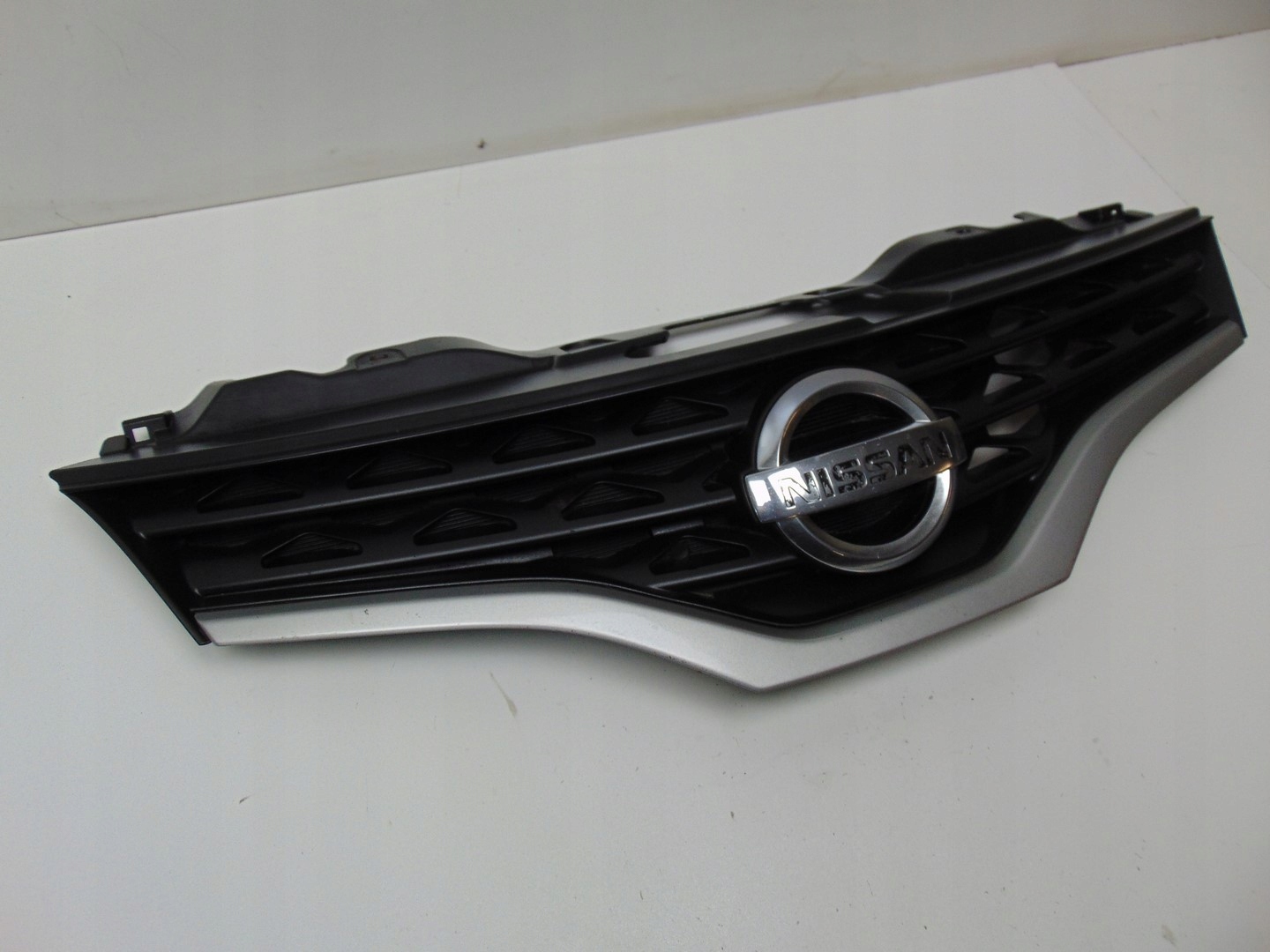 Nissan NV200 M20M Kühlergrill FRONTGRILL Kühlergitter 62310BJ00A - Thumbnail 3