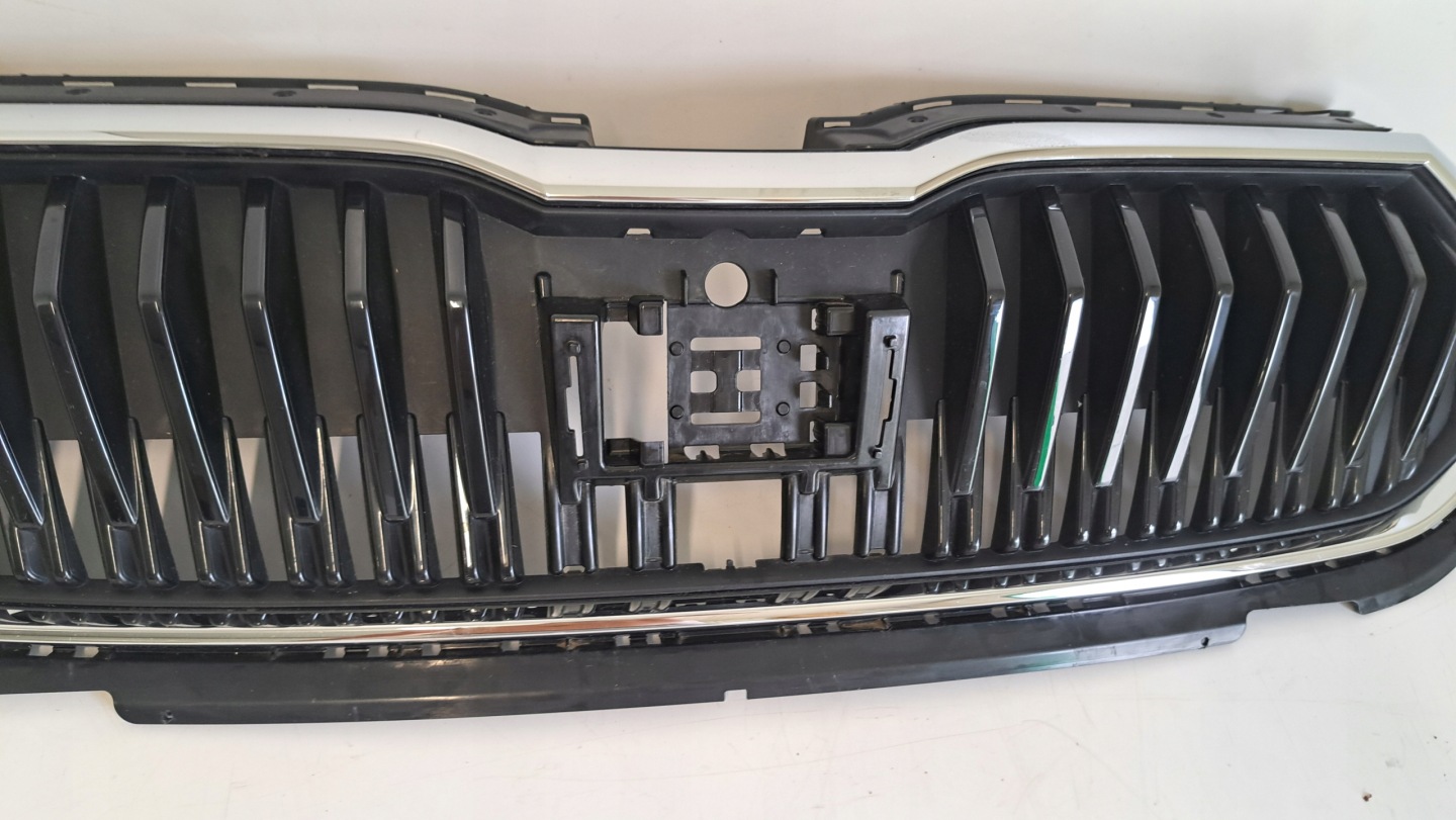 Skoda Fabia 6Y Kühlergrill FRONTGRILL Kühlergitter 6VA853653 - Thumbnail 9