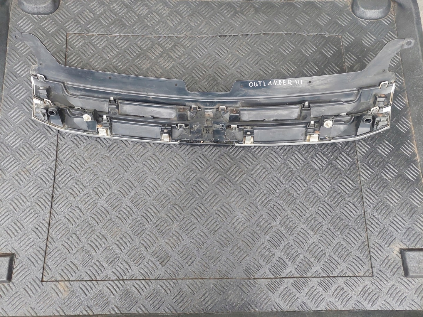 Mitsubishi Outlander CU0W Kühlergrill FRONTGRILL Kühlergitter 7450A959 - Thumbnail 5