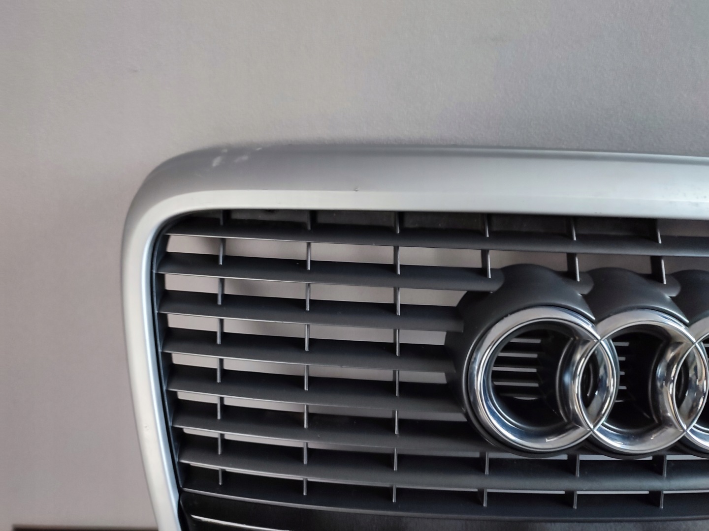 Audi A6 Kühlergrill FRONTGRILL Kühlergitter 4F0853651KI - Thumbnail 2