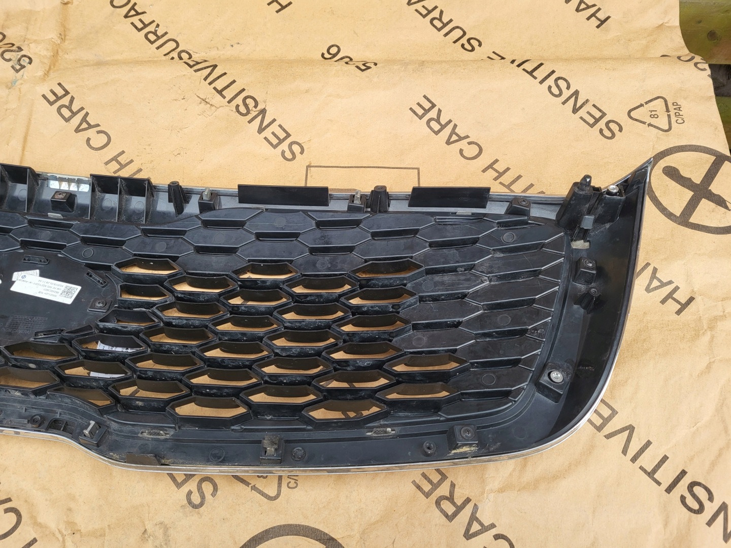Kia Sorento UM Kühlergrill FRONTGRILL Kühlergitter - Thumbnail 9