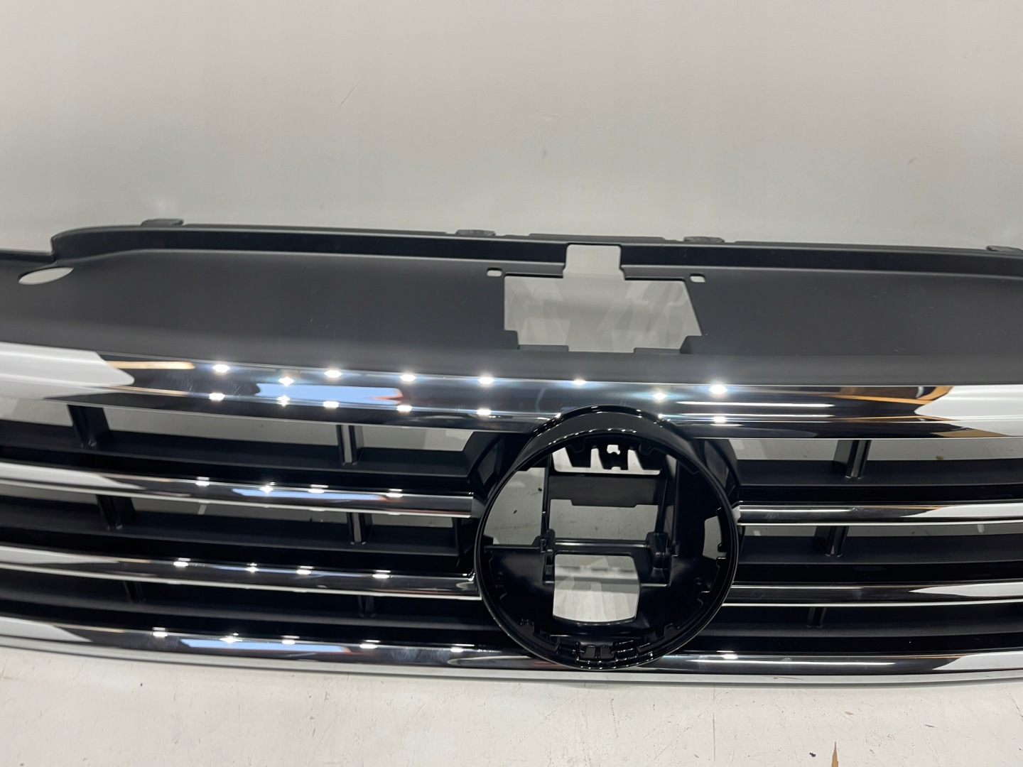 VW Passat B8 Kühlergrill FRONTGRILL Kühlergitter - Thumbnail 4