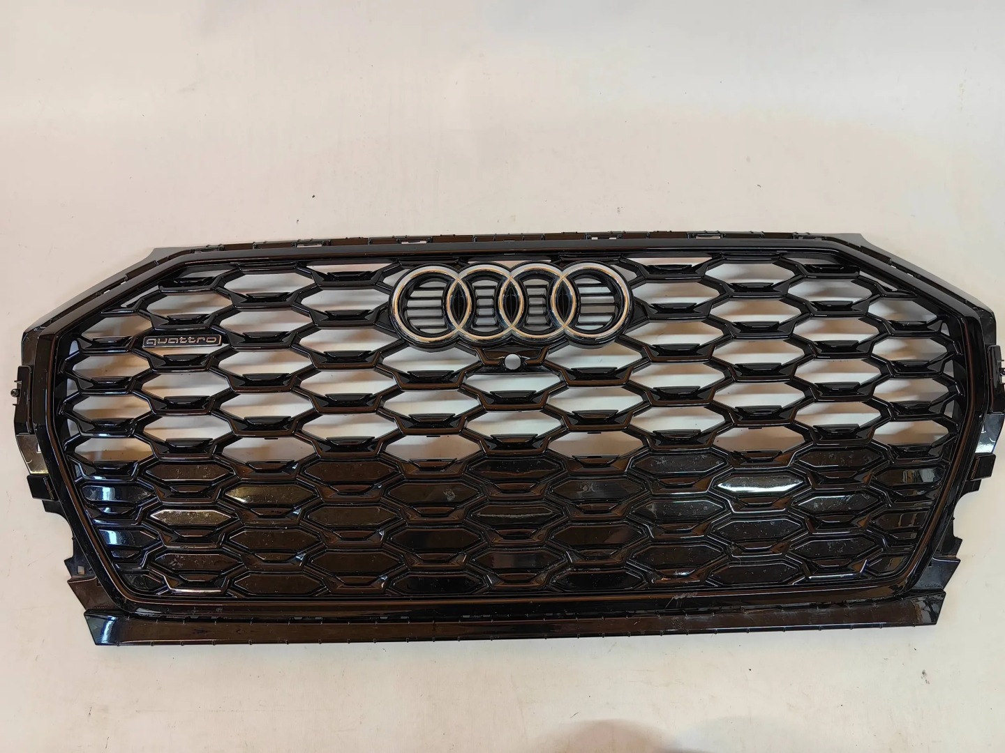 Audi Q5 Kühlergrill FRONTGRILL Kühlergitter 80F853651 - Thumbnail 1