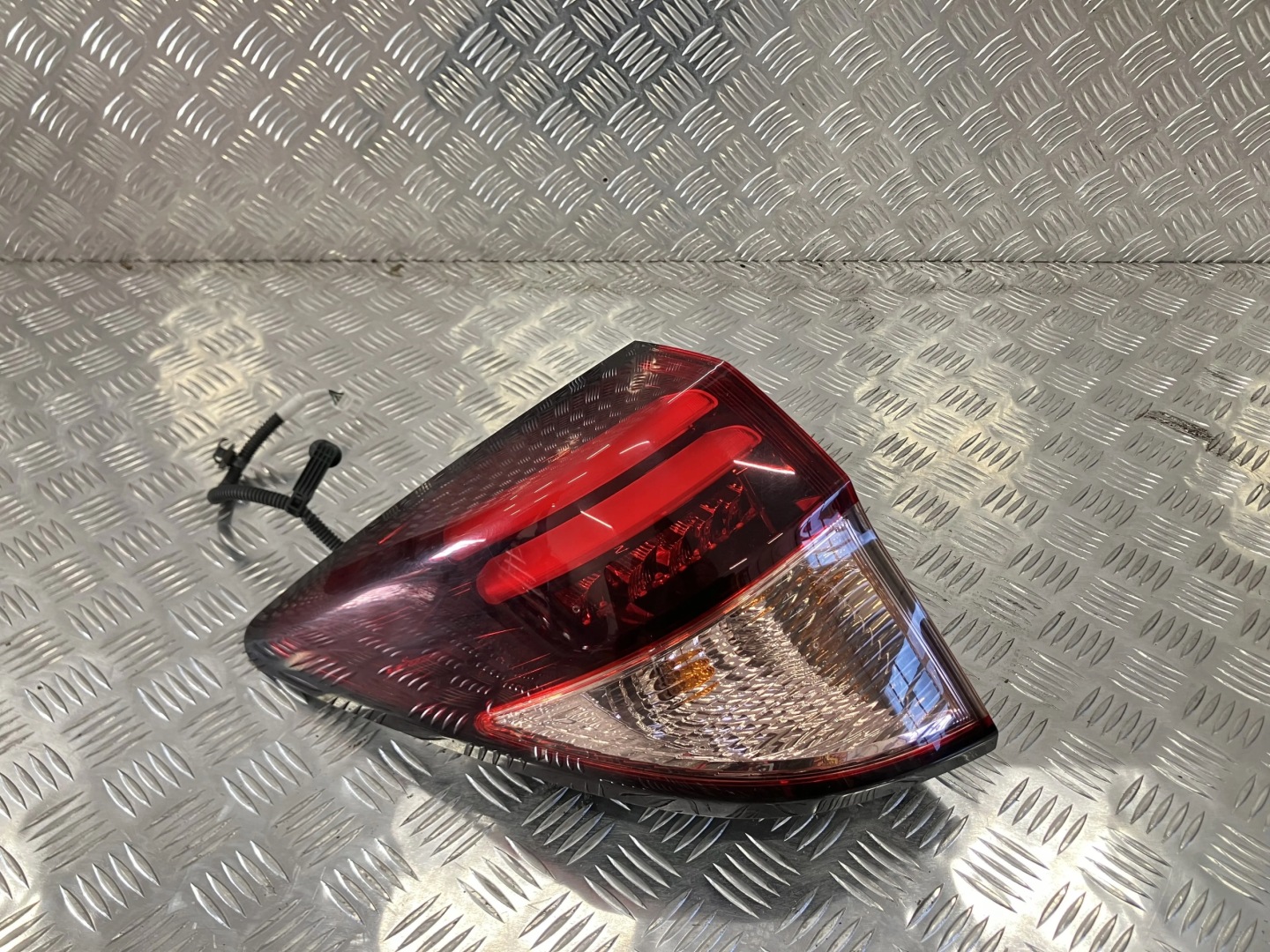 Honda HR-V RV Rückleuchte Rearlamp - Image 1