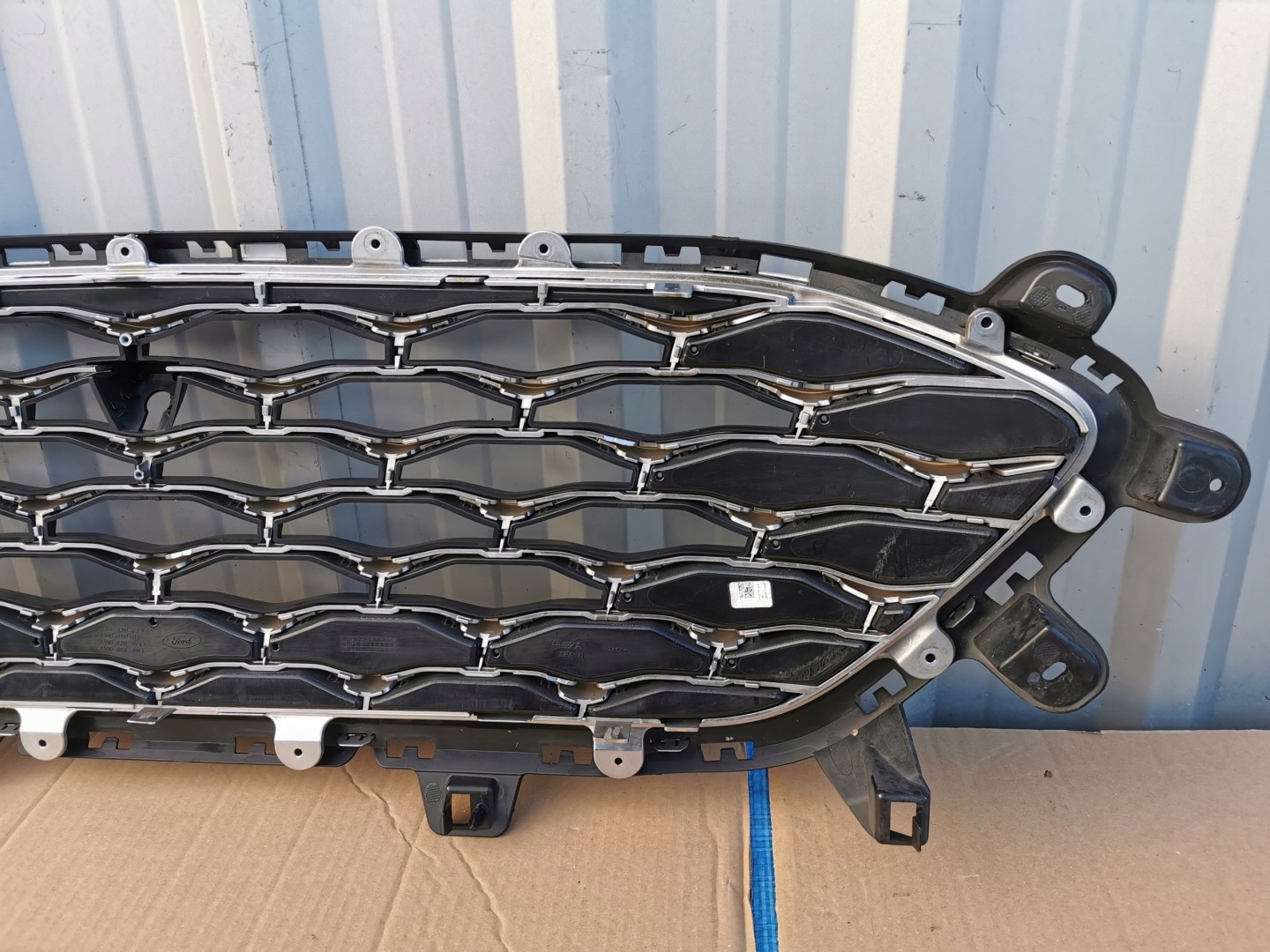 Ford Kuga III Mk3 Kühlergrill FRONTGRILL Kühlergitter LV4B8200VBAX - Thumbnail 11