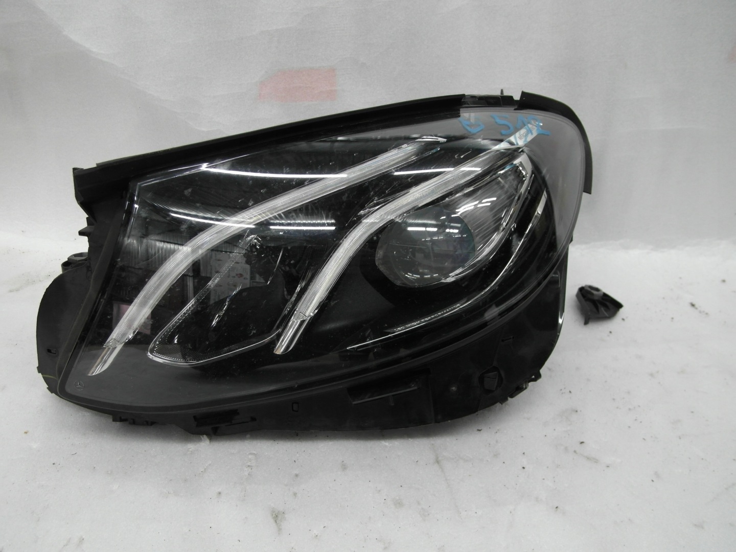Frontscheinwerfer Mercedes-Benz E-Klasse W213 A2139069606 LED Links Headlight - Thumbnail 1