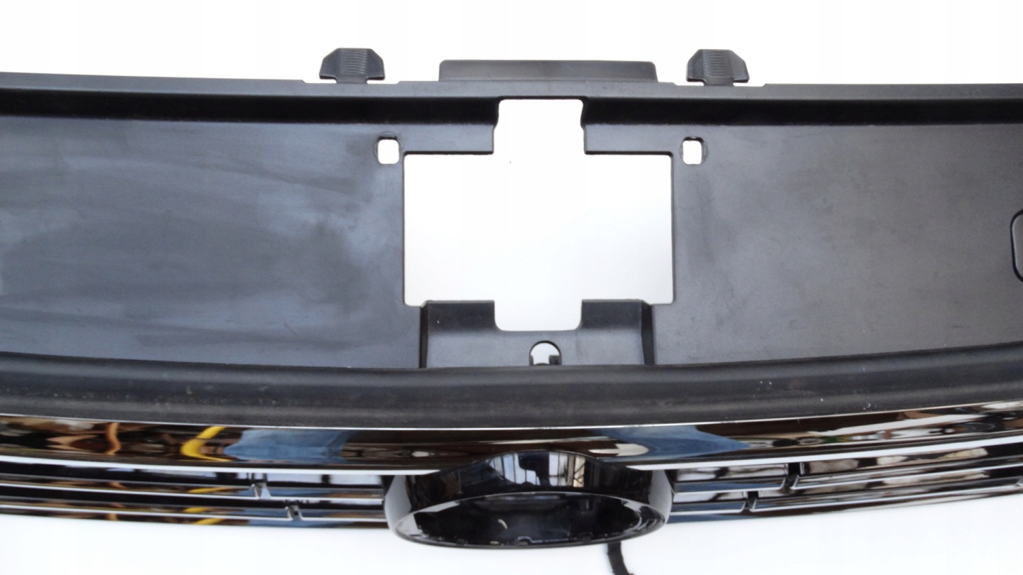 VW Passat B8 Kühlergrill FRONTGRILL Kühlergitter 3G0853653R - Thumbnail 8