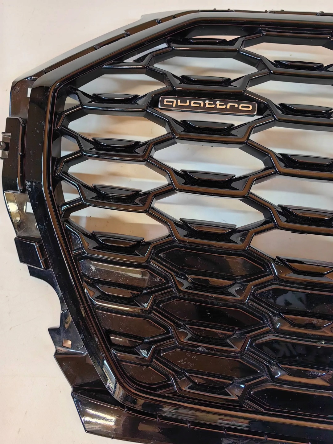 Audi Q5 Kühlergrill FRONTGRILL Kühlergitter 80F853651 - Thumbnail 3
