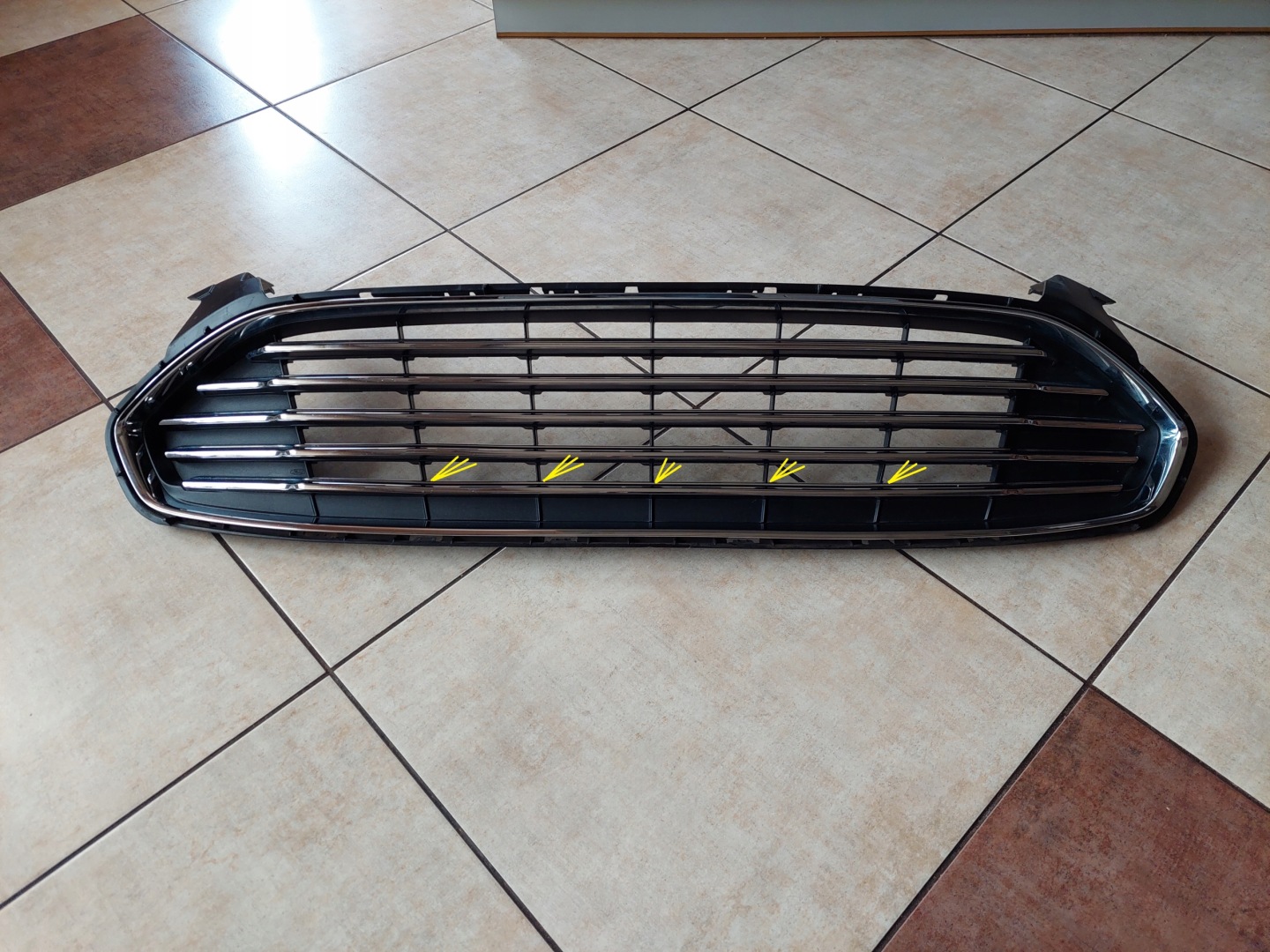 Ford Mondeo V MK5 Kühlergrill FRONTGRILL Kühlergitter DS738150JW1 - Thumbnail 1