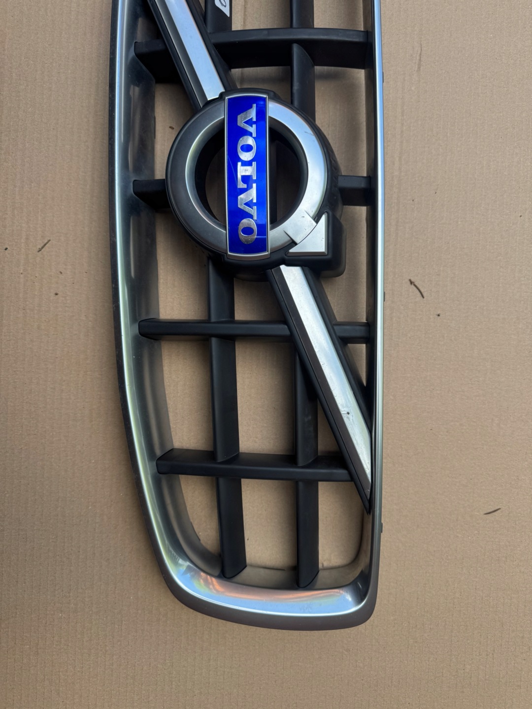 Volvo S70/V70/XC70 XC70 Kühlergrill FRONTGRILL Kühlergitter - Thumbnail 3