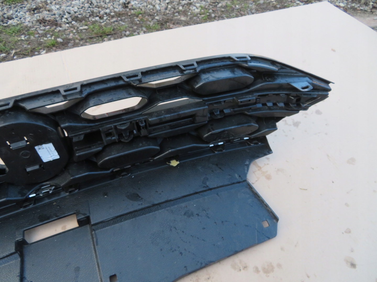 VW T-Roc A1 Kühlergrill FRONTGRILL Kühlergitter 2GA853651L - Thumbnail 11