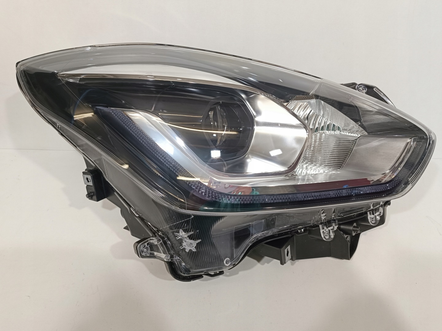 Frontscheinwerfer Suzuki Swift I AA LED Rechts Scheinwerfer Headlight - Thumbnail 1