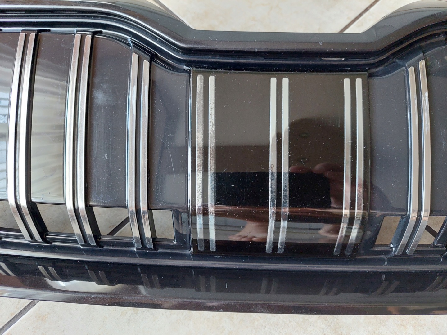 Skoda Superb 3U Kühlergrill FRONTGRILL Kühlergitter 3V0853653J - Thumbnail 4