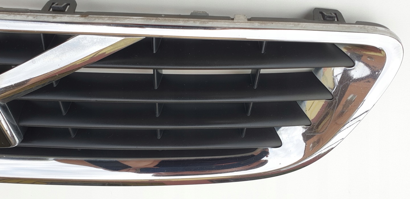 Volvo S40/S50/V40/V50 S40 Kühlergrill FRONTGRILL Kühlergitter 30744915 - Thumbnail 9