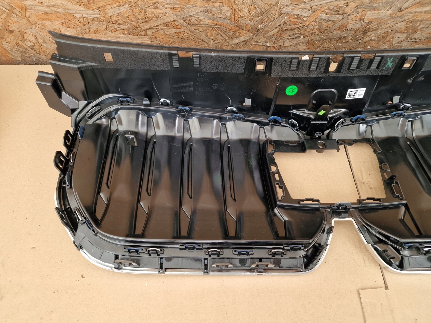 BMW X1 U11 Kühlergrill FRONTGRILL Kühlergitter - Thumbnail 4