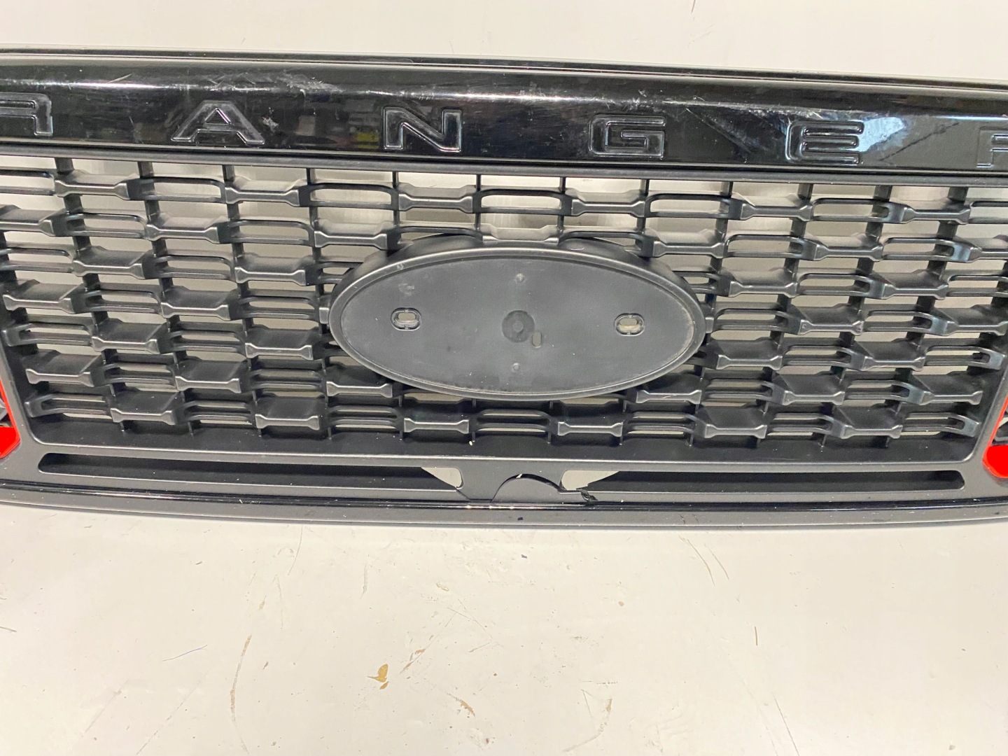 Ford Ranger 4 Mk4 Kühlergrill FRONTGRILL Kühlergitter JB3J8350ARANG - Thumbnail 9