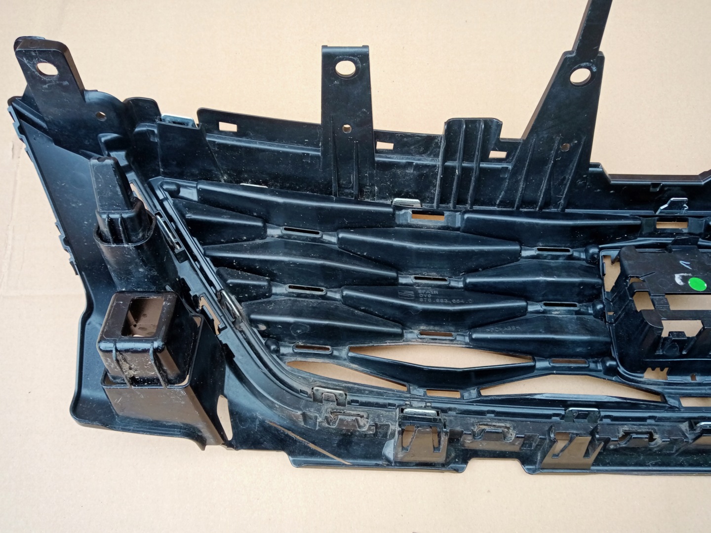 SEAT Ateca 575 Kühlergrill FRONTGRILL Kühlergitter 575853654D - Thumbnail 8