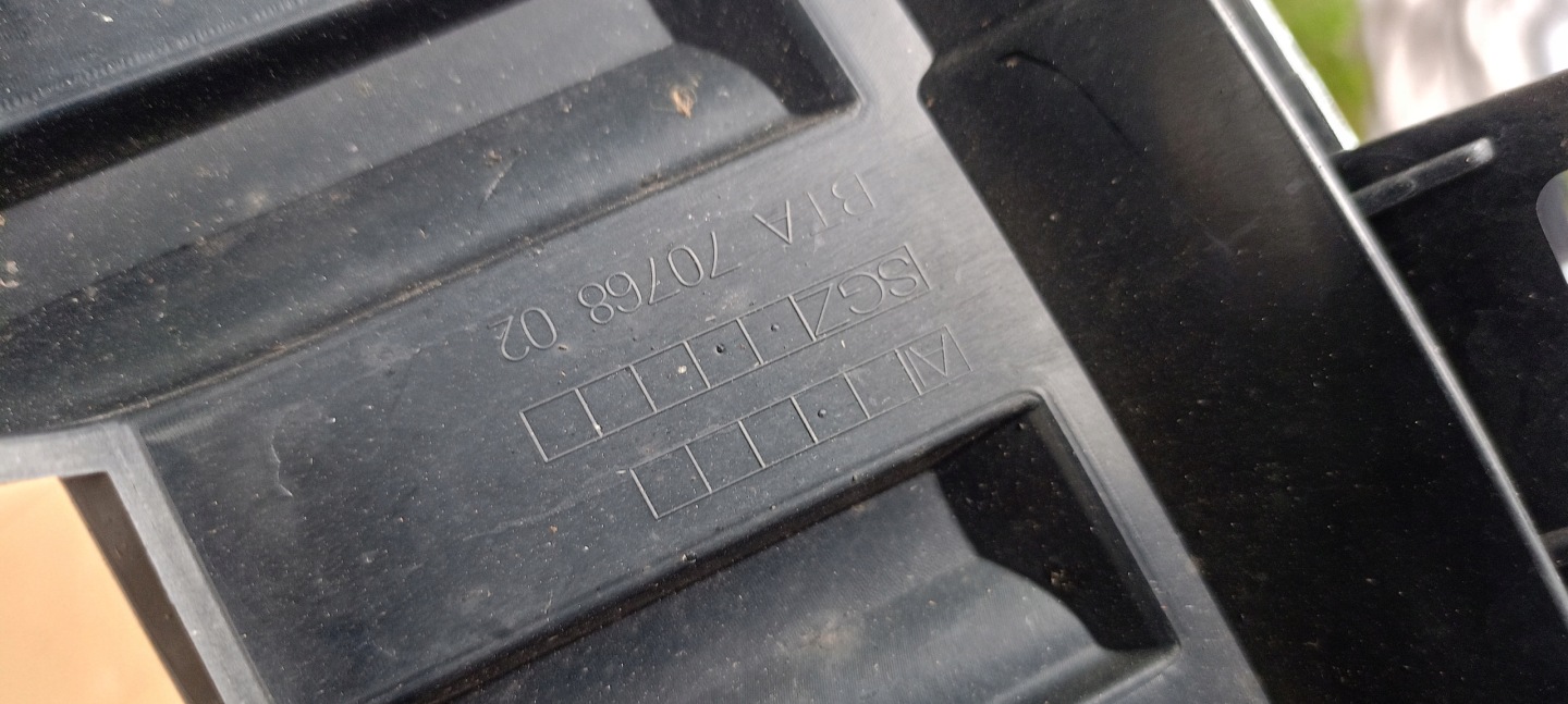BMW 1 F40 Kühlergrill FRONTGRILL Kühlergitter 5A39367 - Thumbnail 10
