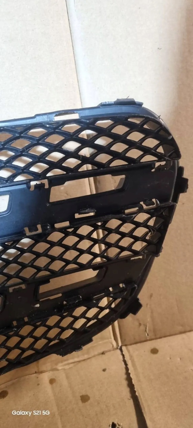 Mercedes-Benz GLA W156 Kühlergrill FRONTGRILL Kühlergitter - Thumbnail 5